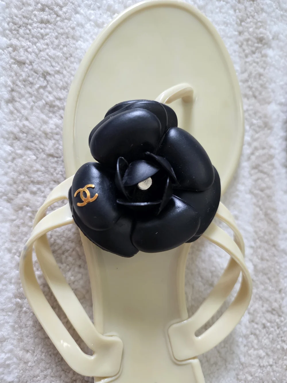Chanel Black Camellia Jelly Sandals - Ivory Straps